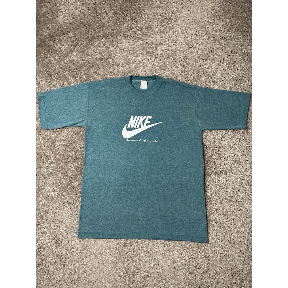 Vintage Mens 1980's Nike Beaverton Oregon USA‎ Graphic Tshirt, Streetwear Size M
